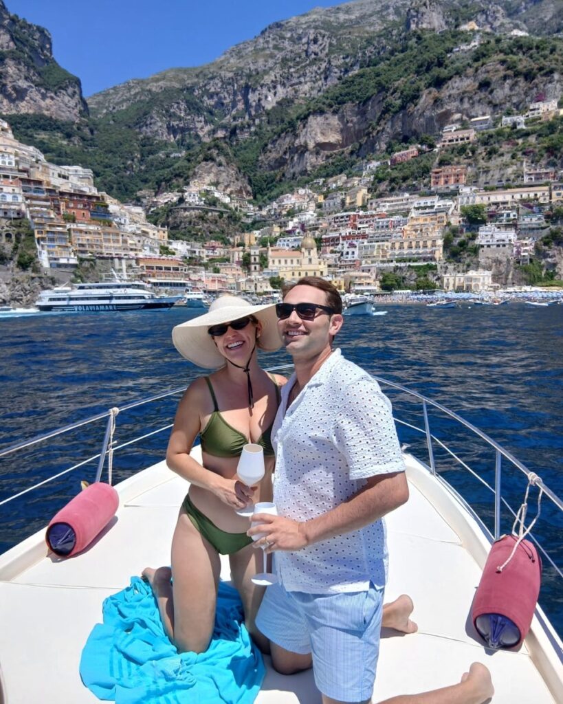 Coppia con prosecco a Positano